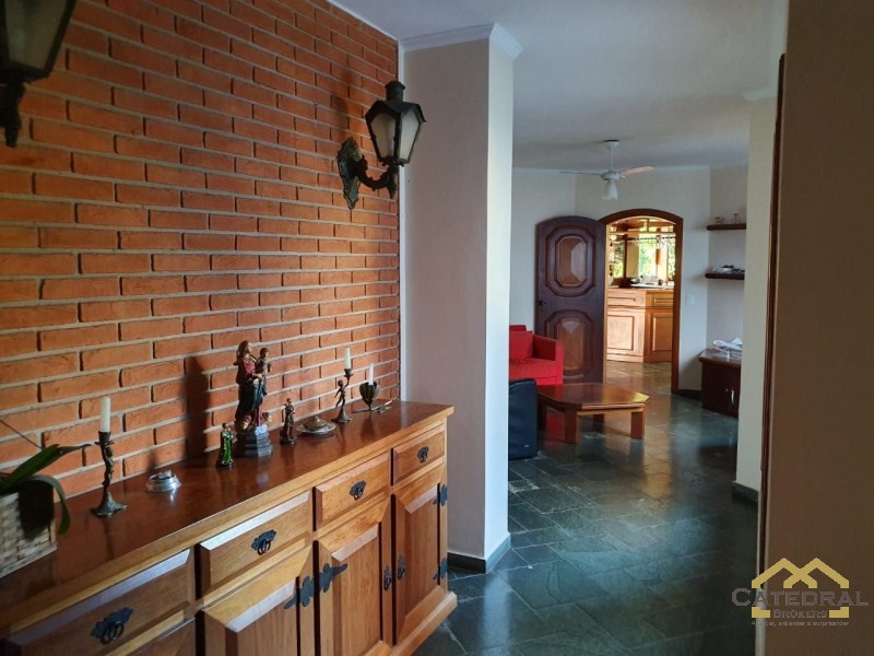 Casa à venda com 4 quartos, 2m² - Foto 15