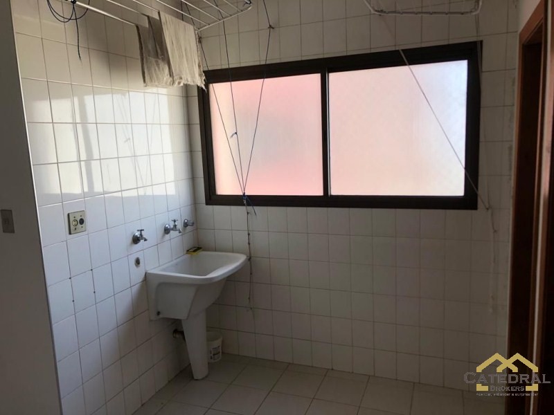 Apartamento à venda com 4 quartos, 358m² - Foto 19