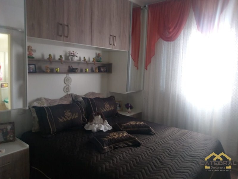 Apartamento à venda com 2 quartos, 80m² - Foto 2