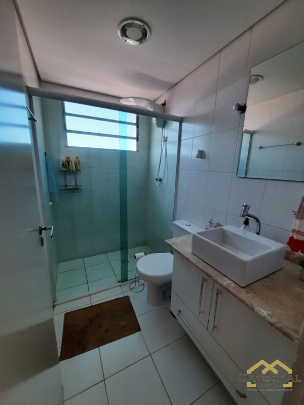 Casa à venda com 3 quartos, 260m² - Foto 14