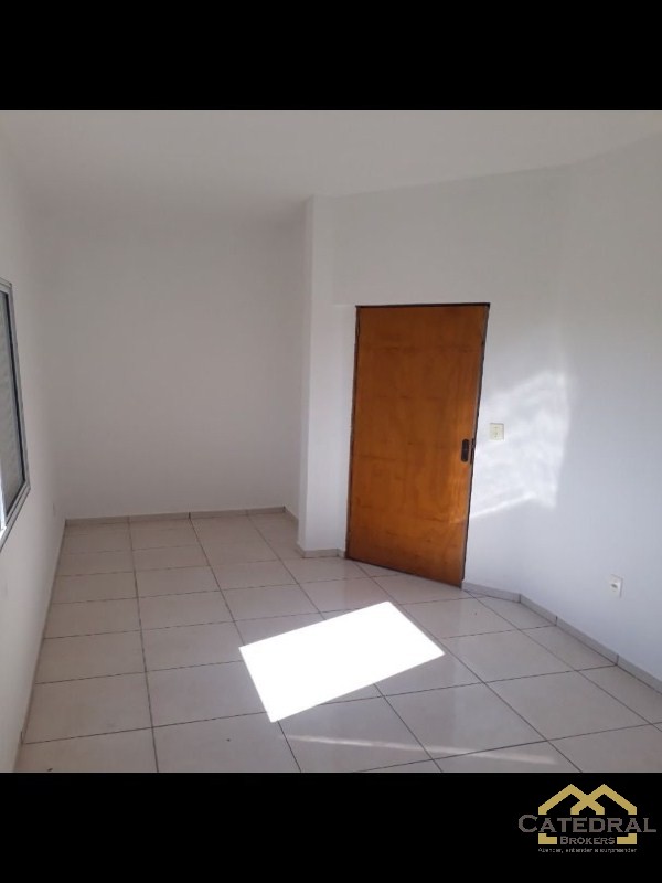 Casa à venda com 4 quartos, 290m² - Foto 5