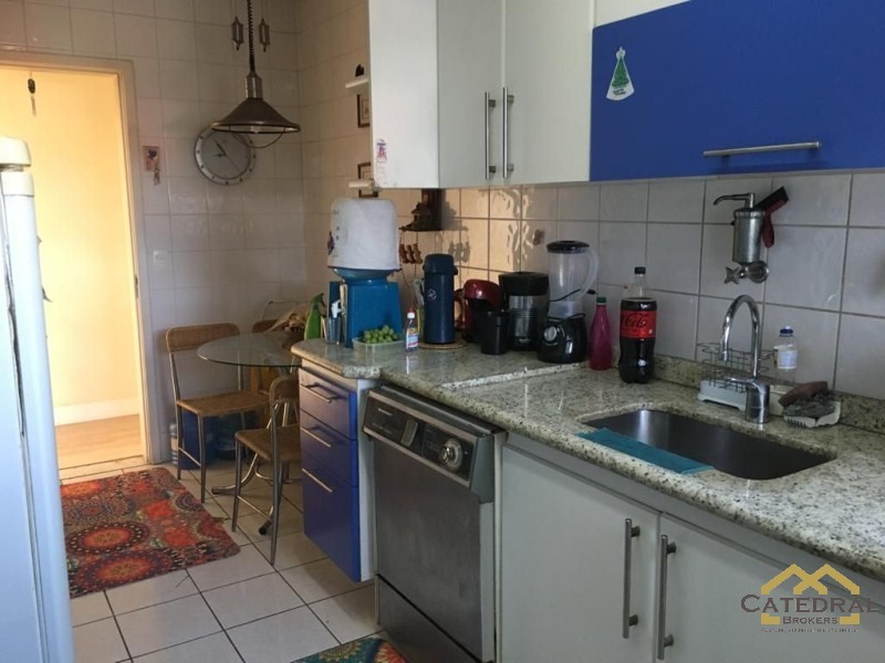 Apartamento à venda com 3 quartos, 100m² - Foto 7