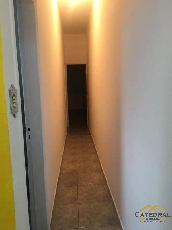 Casa à venda com 2 quartos, 130m² - Foto 5