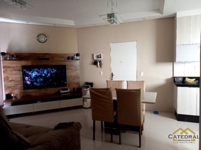 Apartamento à venda com 2 quartos, 78m² - Foto 1