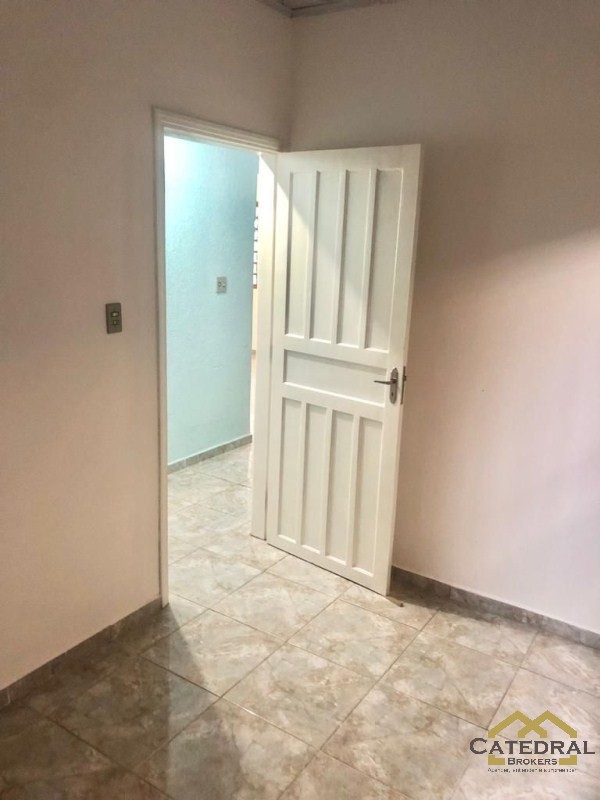 Casa à venda com 3 quartos, 298m² - Foto 14