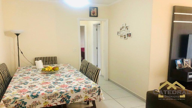 Apartamento à venda com 2 quartos, 66m² - Foto 7