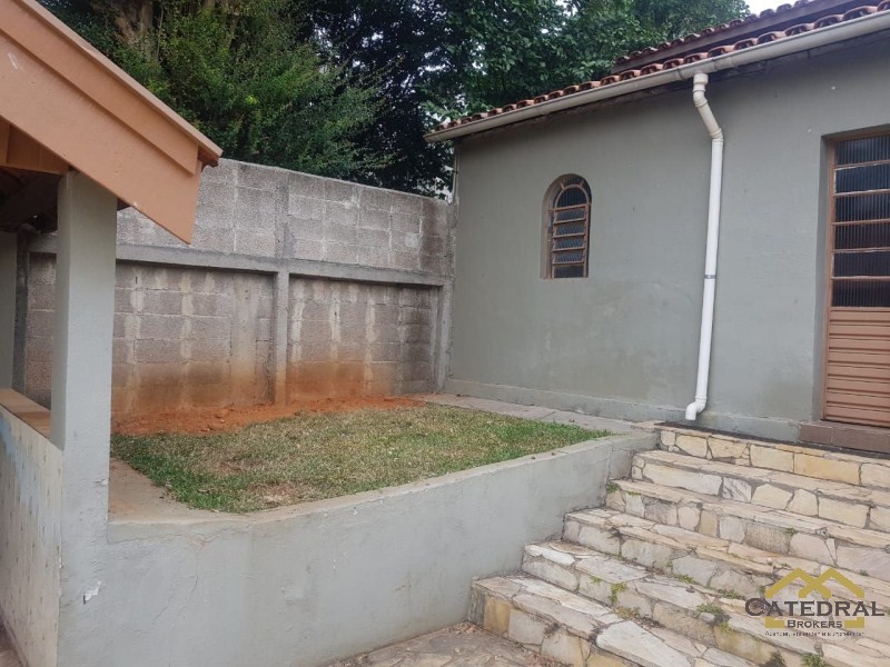 Casa à venda com 3 quartos, 600m² - Foto 15