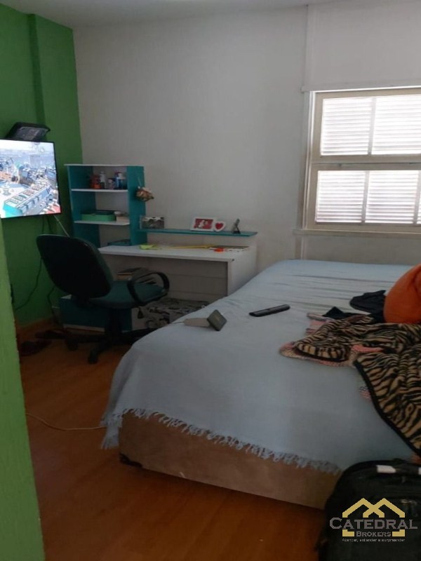 Apartamento à venda com 4 quartos, 200m² - Foto 15