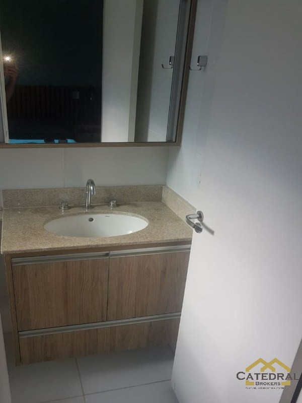 Apartamento à venda com 2 quartos, 64m² - Foto 14