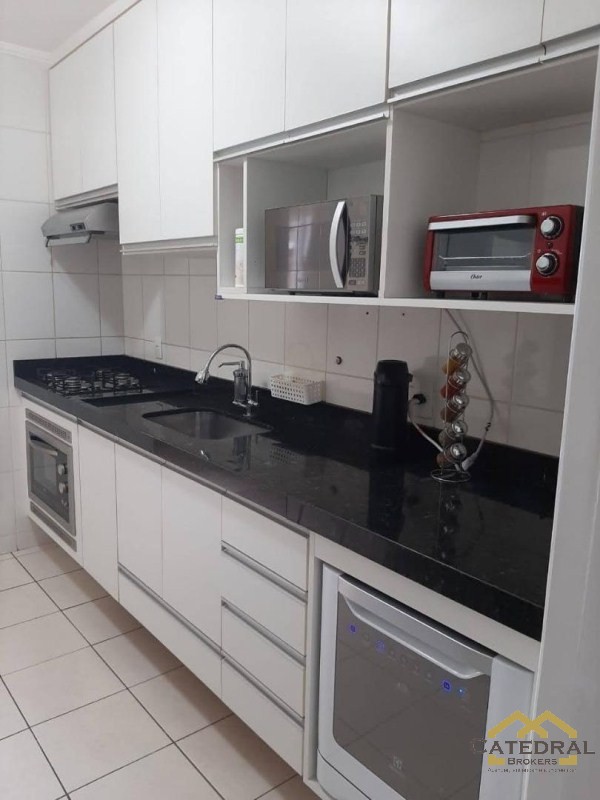 Apartamento à venda com 2 quartos, 75m² - Foto 13