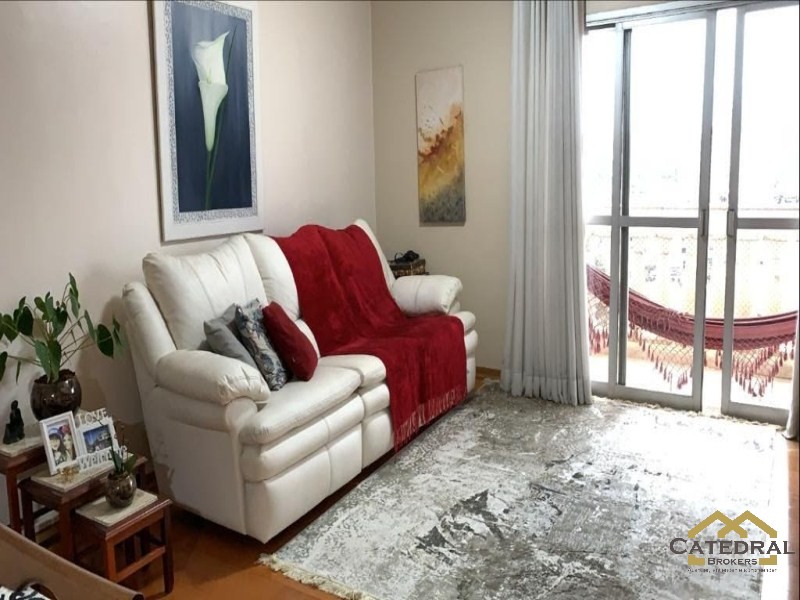 Apartamento à venda com 3 quartos, 147m² - Foto 1