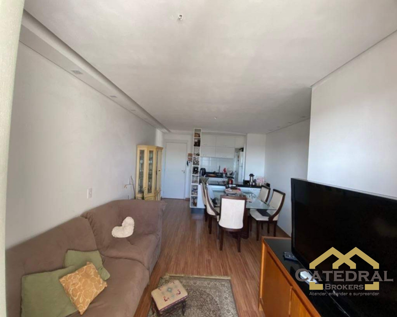 Apartamento à venda com 3 quartos, 73m² - Foto 1