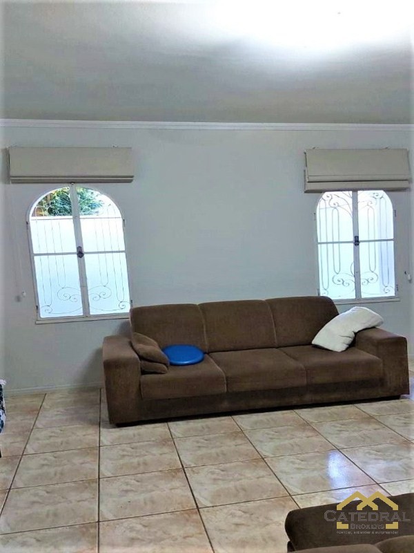 Casa à venda com 3 quartos, 250m² - Foto 6