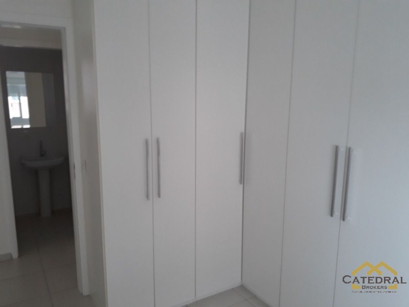 Apartamento à venda com 2 quartos, 66m² - Foto 12