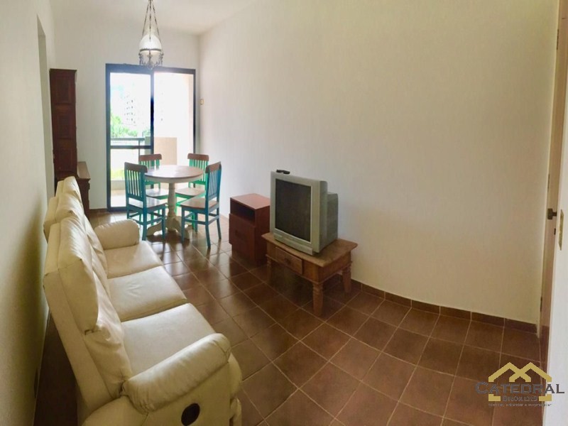 Apartamento à venda com 3 quartos, 80m² - Foto 1