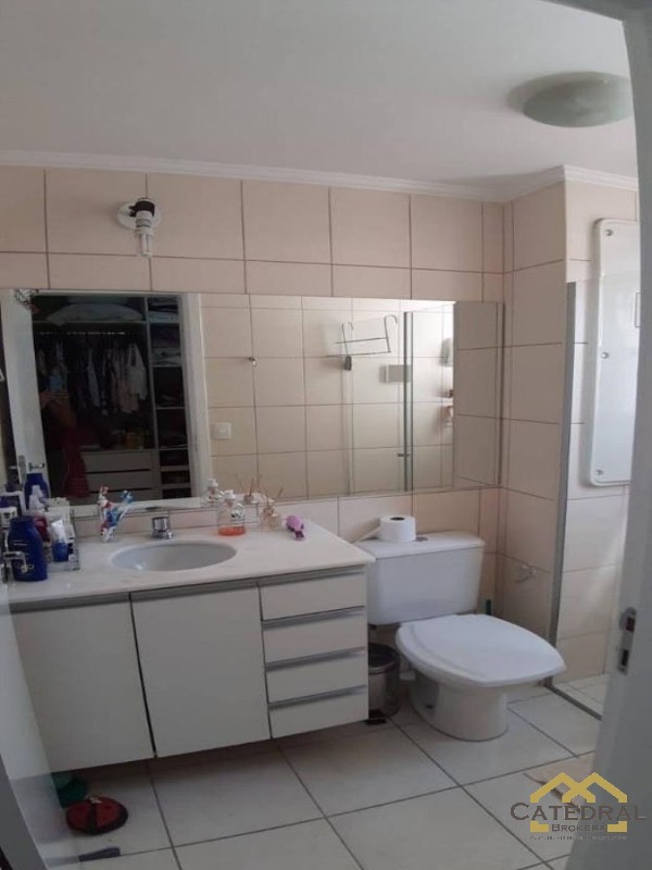 Apartamento à venda com 2 quartos, 75m² - Foto 24