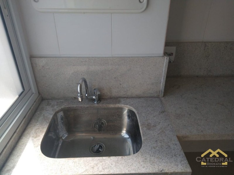 Apartamento à venda com 3 quartos, 83m² - Foto 6