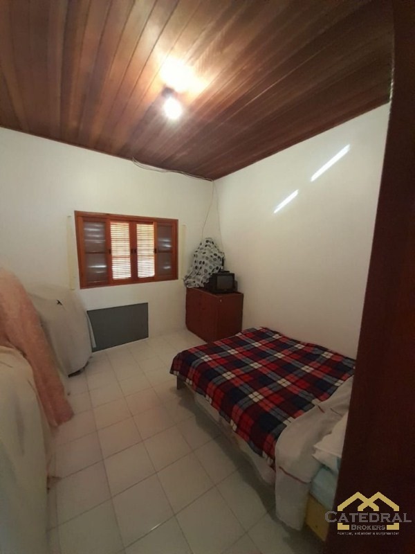 Casa à venda com 1 quarto, 93m² - Foto 6