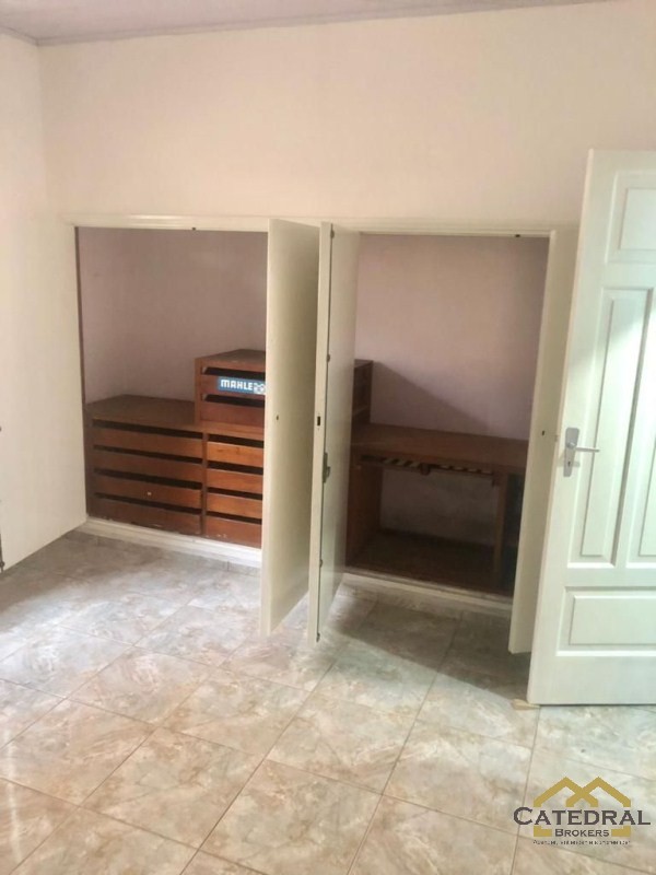 Casa à venda com 3 quartos, 298m² - Foto 16