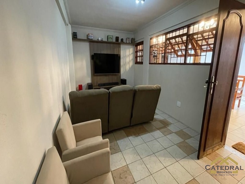 Casa à venda com 3 quartos, 250m² - Foto 17