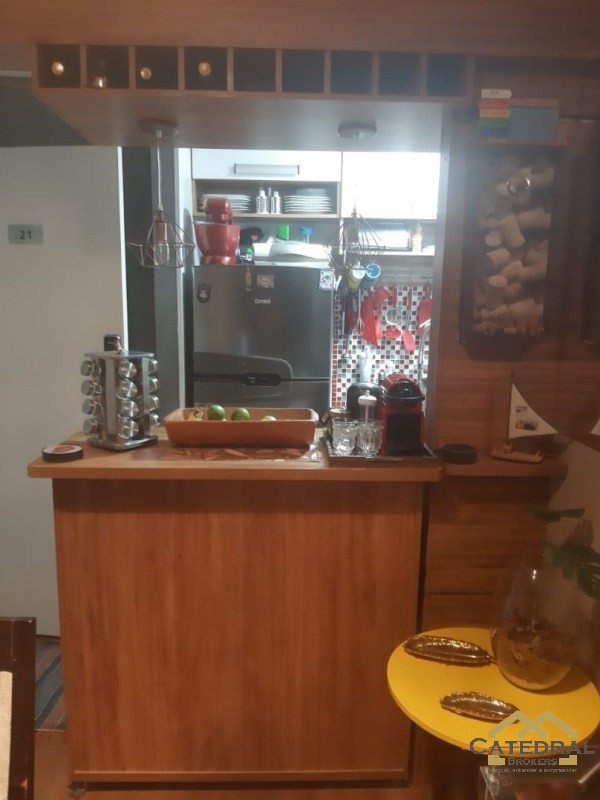 Apartamento à venda com 3 quartos, 61m² - Foto 4