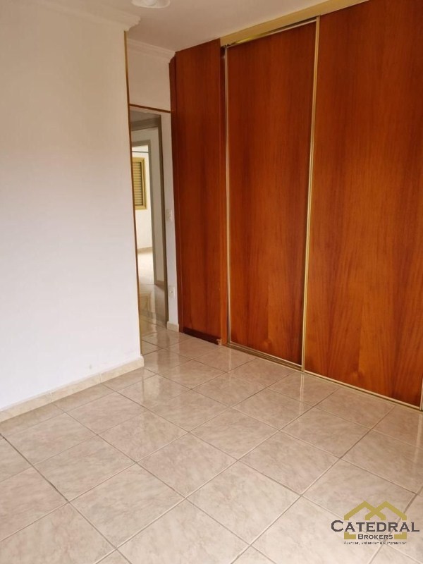 Apartamento à venda com 3 quartos, 101m² - Foto 6