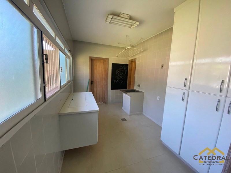 Casa à venda com 4 quartos, 6100m² - Foto 36