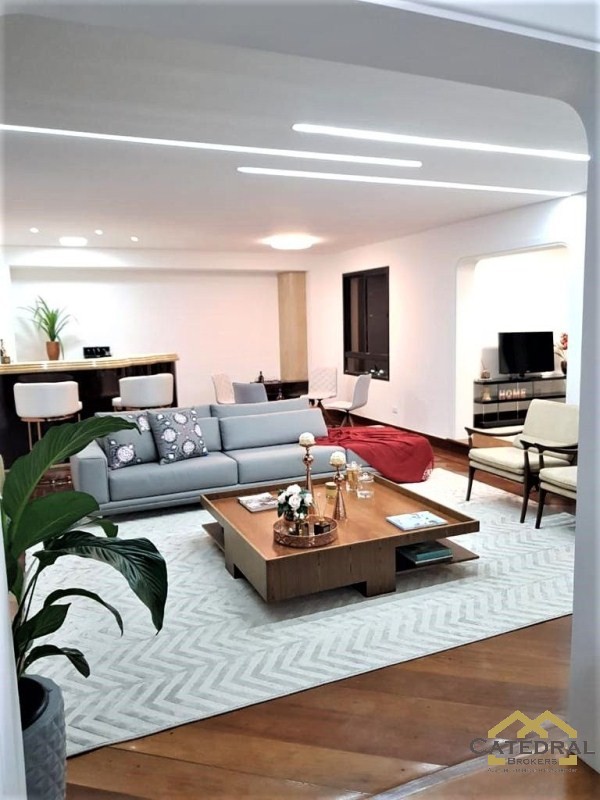 Apartamento à venda com 4 quartos, 357m² - Foto 3