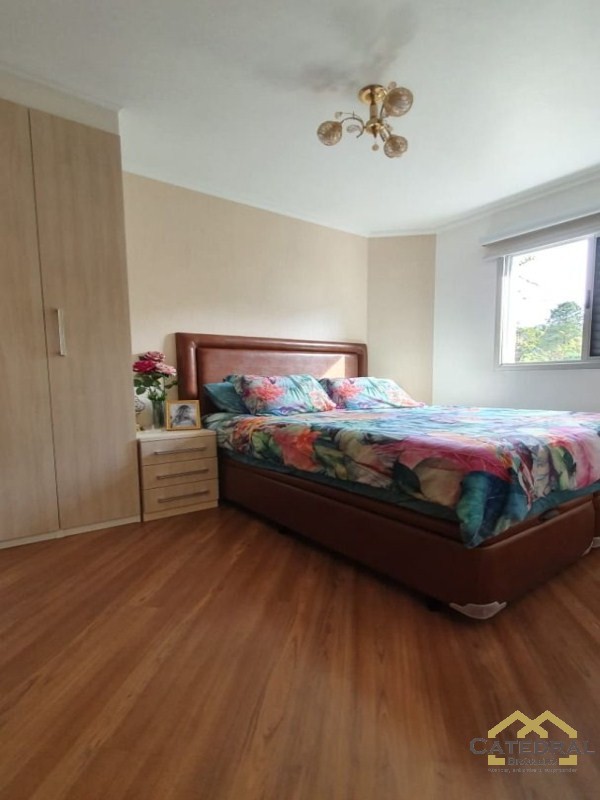 Apartamento à venda com 2 quartos, 66m² - Foto 11