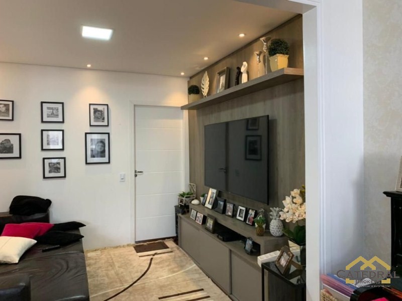 Apartamento à venda com 3 quartos, 220m² - Foto 4