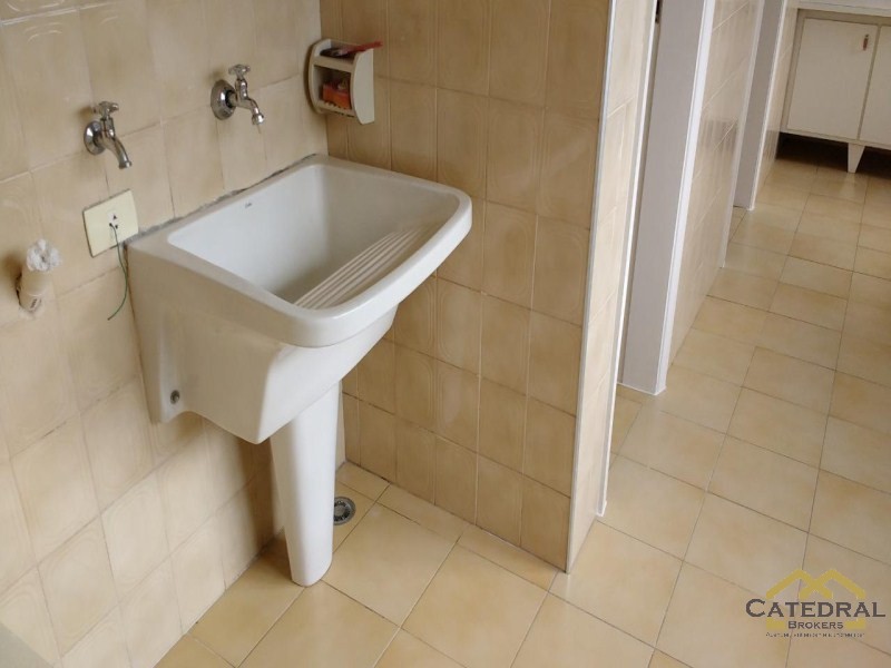 Apartamento à venda com 3 quartos, 184m² - Foto 16