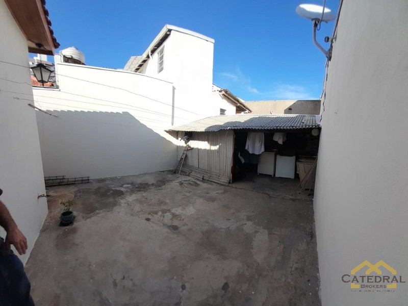 Casa à venda com 1 quarto, 93m² - Foto 12