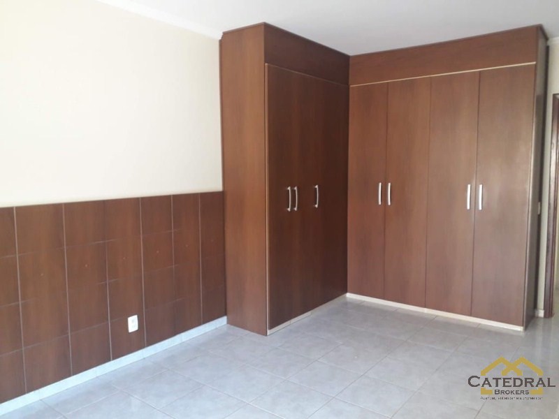 Casa à venda com 3 quartos, 1000m² - Foto 21