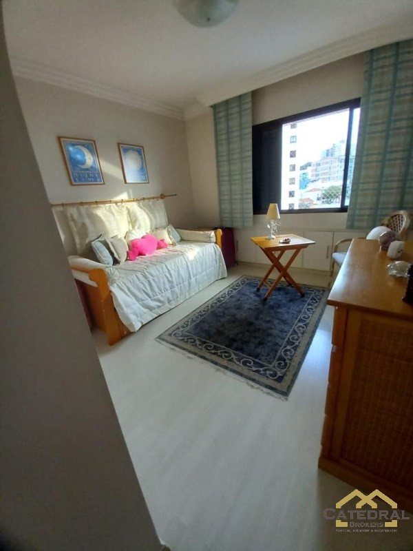 Apartamento à venda com 4 quartos, 288m² - Foto 11