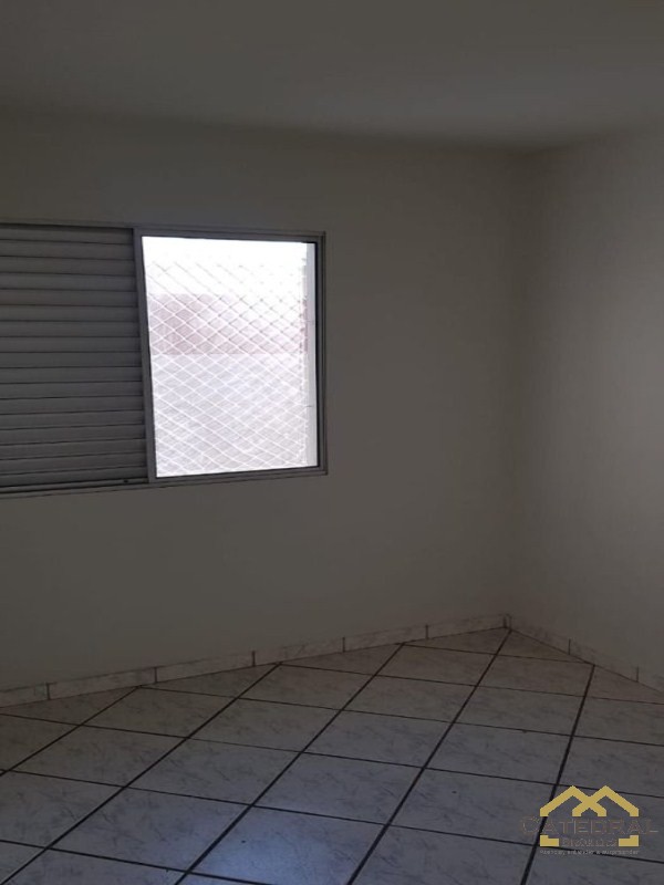 Apartamento à venda com 2 quartos, 61m² - Foto 5