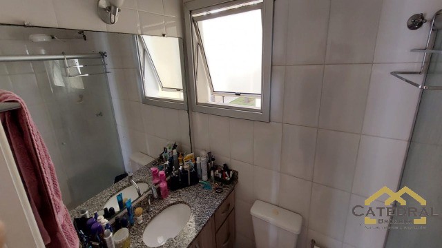 Apartamento à venda com 2 quartos, 66m² - Foto 11