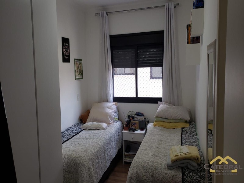 Apartamento à venda com 3 quartos, 127m² - Foto 9