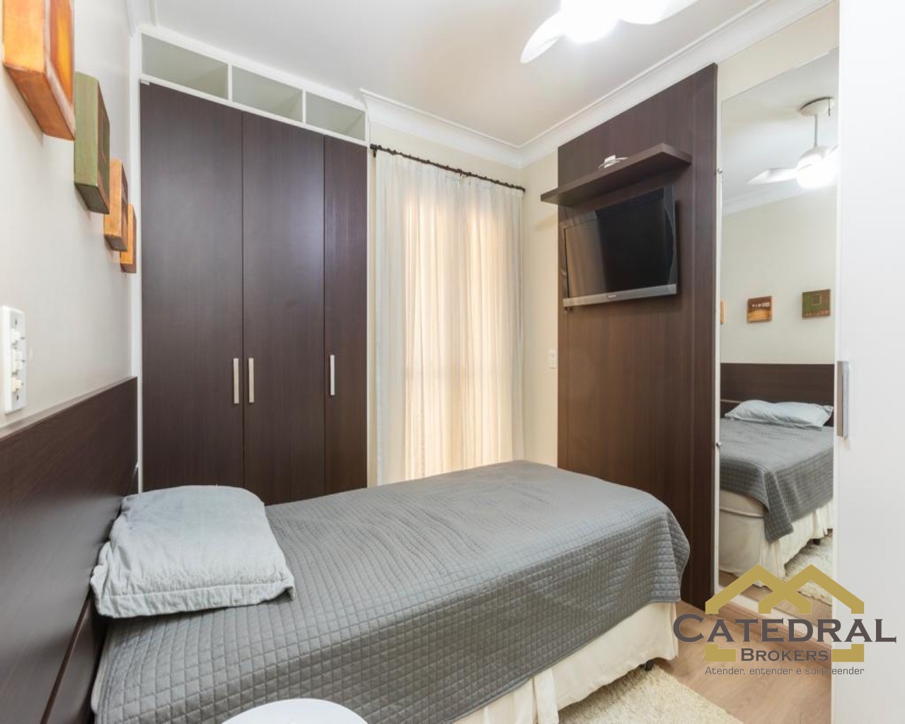 Apartamento à venda com 2 quartos, 100m² - Foto 13