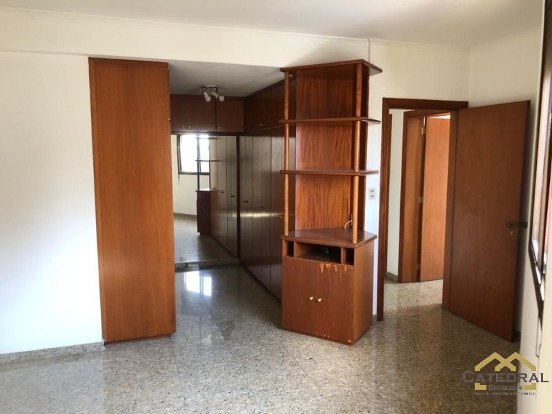 Apartamento à venda com 4 quartos, 358m² - Foto 42