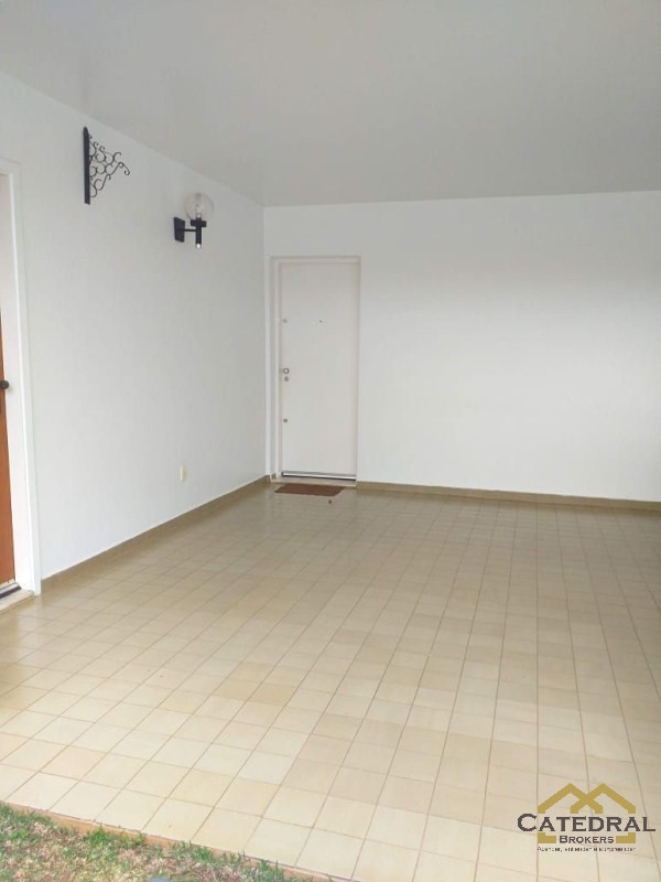 Casa à venda com 3 quartos, 320m² - Foto 15