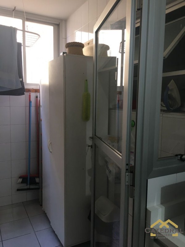 Apartamento à venda com 3 quartos, 110m² - Foto 8