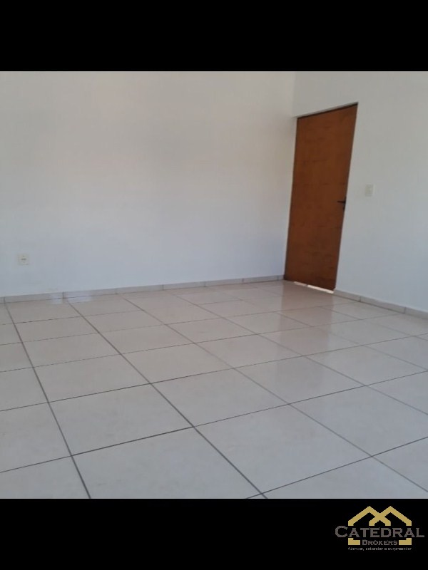 Casa à venda com 4 quartos, 290m² - Foto 14