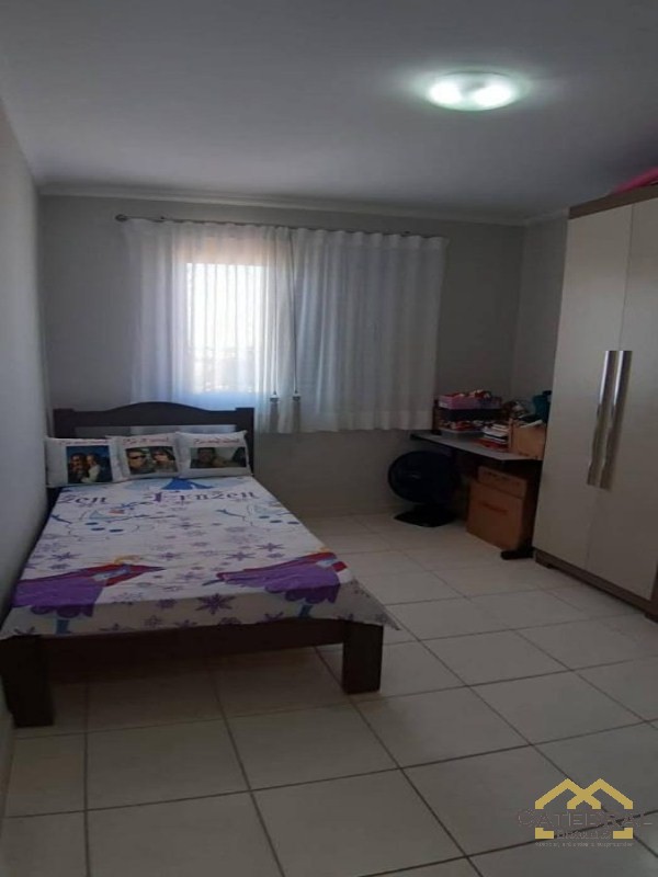 Apartamento à venda com 2 quartos, 75m² - Foto 22