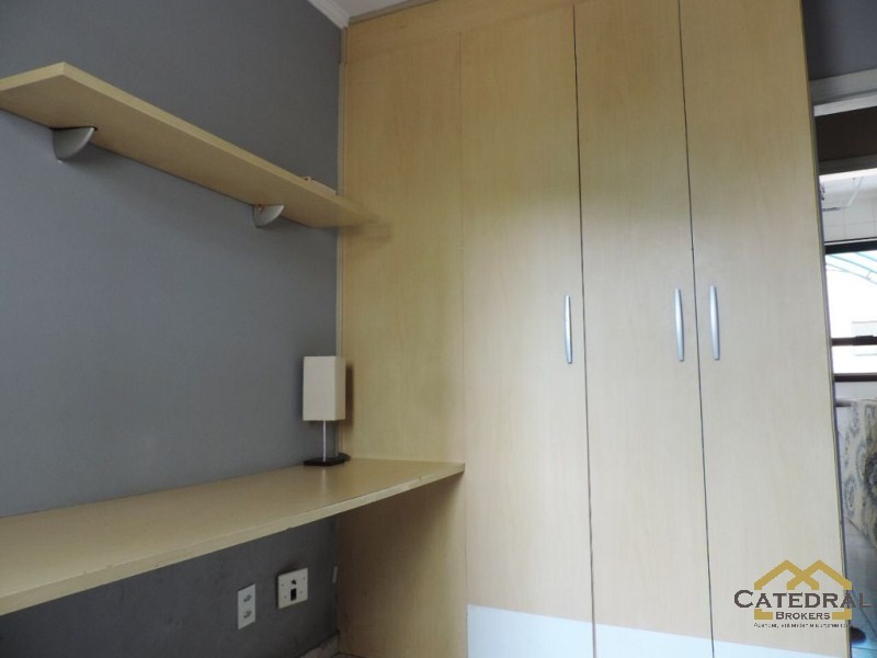 Apartamento à venda com 3 quartos, 83m² - Foto 15