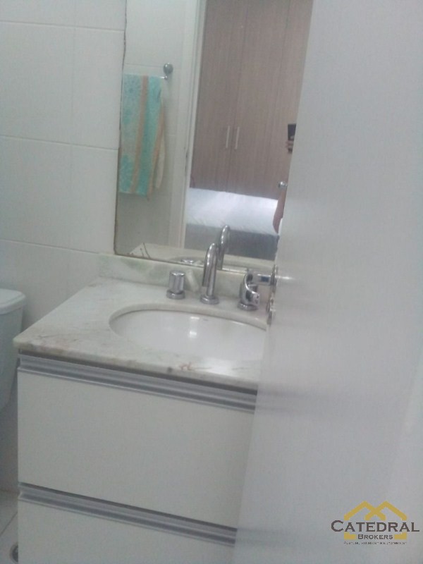 Apartamento à venda com 3 quartos, 77m² - Foto 29