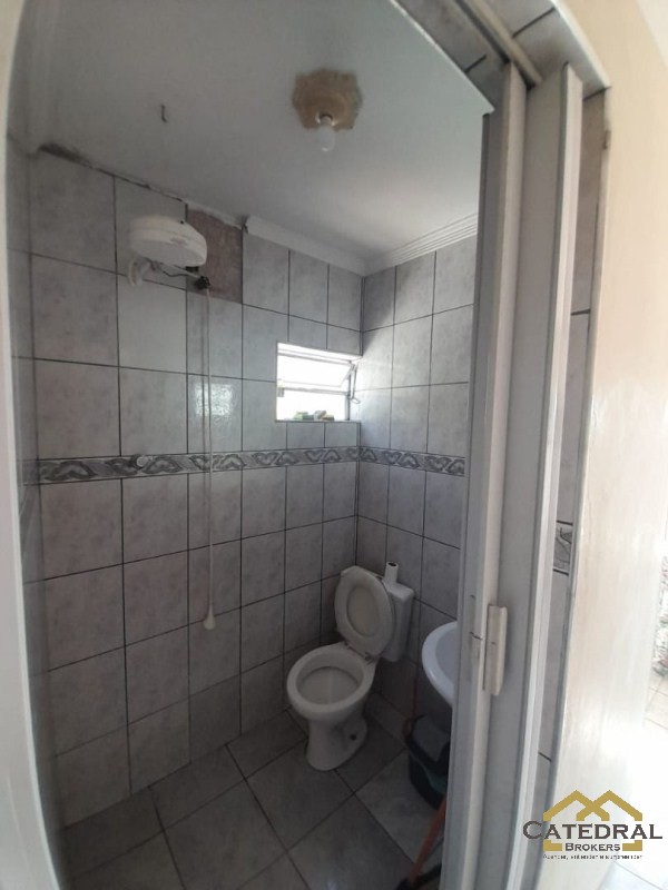 Casa à venda com 4 quartos, 250m² - Foto 17