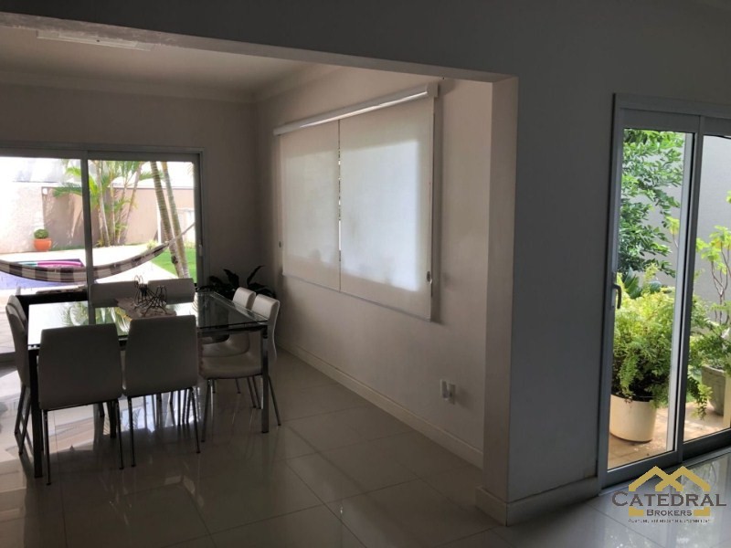 Casa à venda com 3 quartos, 360m² - Foto 10