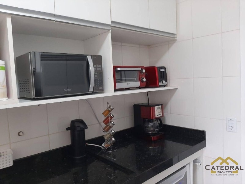 Apartamento à venda com 2 quartos, 75m² - Foto 14