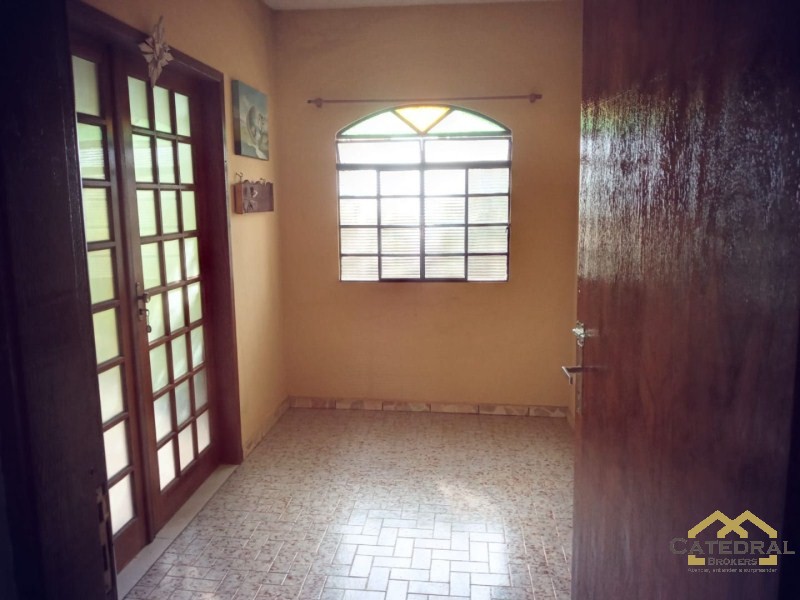 Chácara à venda com 5 quartos, 3600m² - Foto 18