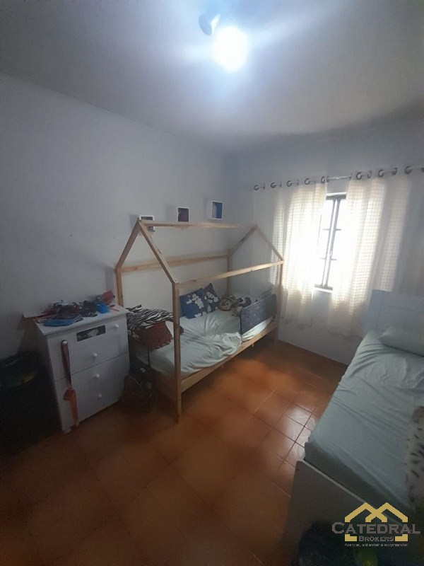 Casa à venda com 4 quartos, 380m² - Foto 8